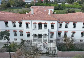 Balıklı Rum Hastanesi'nde 112 milyon liralık dev vurgun: Sahte reçete şebekesi çökertildi