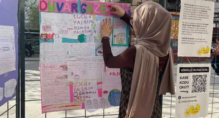 Bornova’da Okulda Çocuk Olma(k) sergisi