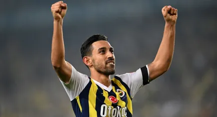 Fenerbahçe’de İrfan Can Kahveci kararı derbi sonrasına kaldı
