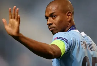 Fernandinho yeşil sahalara veda etti: Efsane orta sahanın kariyerini bitiren sözler neydi? Neden futbolu bıraktı?