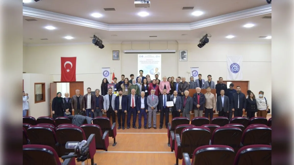 FETÖ’nün Türk Dünyasına verdiği hasar masaya yatırıldı haberinin görseli