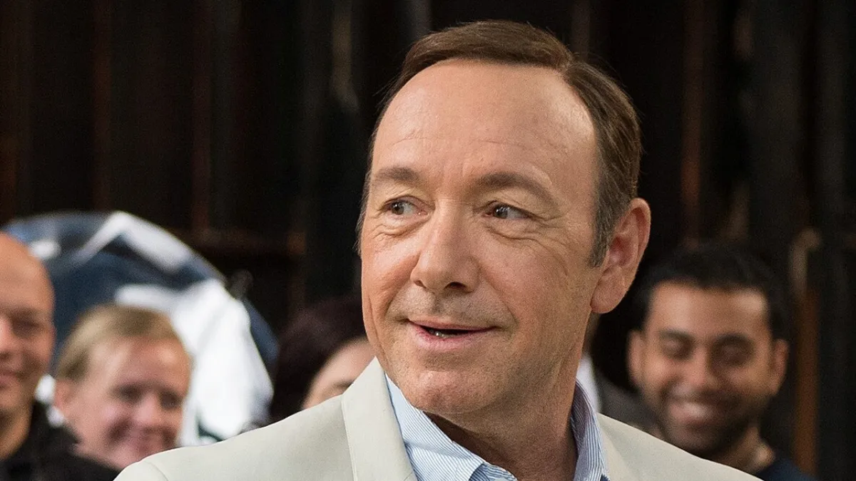 İki Oscar ödüllü oyuncu Kevin Spacey evsiz kaldı: Kevin Spacey kimdir? haberinin görseli