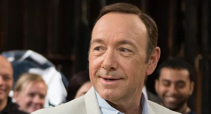 İki Oscar ödüllü oyuncu Kevin Spacey evsiz kaldı: Kevin Spacey kimdir?