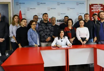 İpek Onbaşıoğlu: CHP'nin başarısını hazmedemiyorsunuz