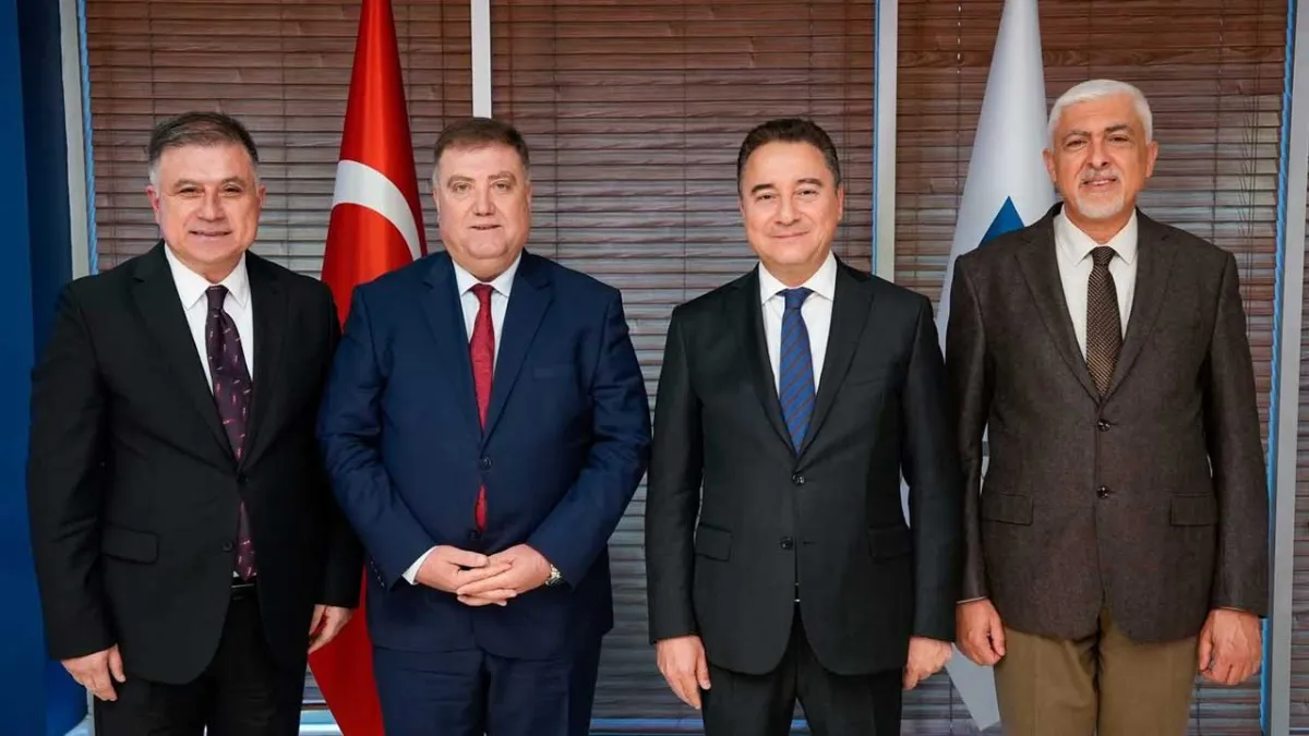 İzmirli şoförler Babacan ile Ankara’da buluştu haberinin görseli