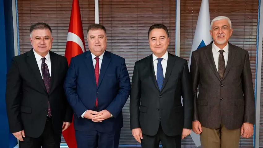 İzmirli şoförler Babacan ile Ankara’da buluştu haberinin görseli