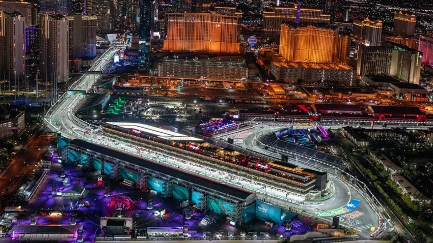 Las Vegas GP’de şampiyonluk savaşı alevleniyor: Norris zirveyi korumak, verstappen umudu diriltmek için piste çıkıyor haberinin görseli