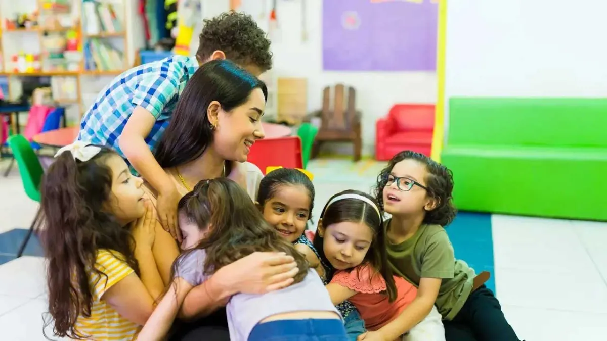 Toplum Gönüllüleri Vakfı’ndan Öğretmenler Günü için bağış çağrısı  haberinin görseli