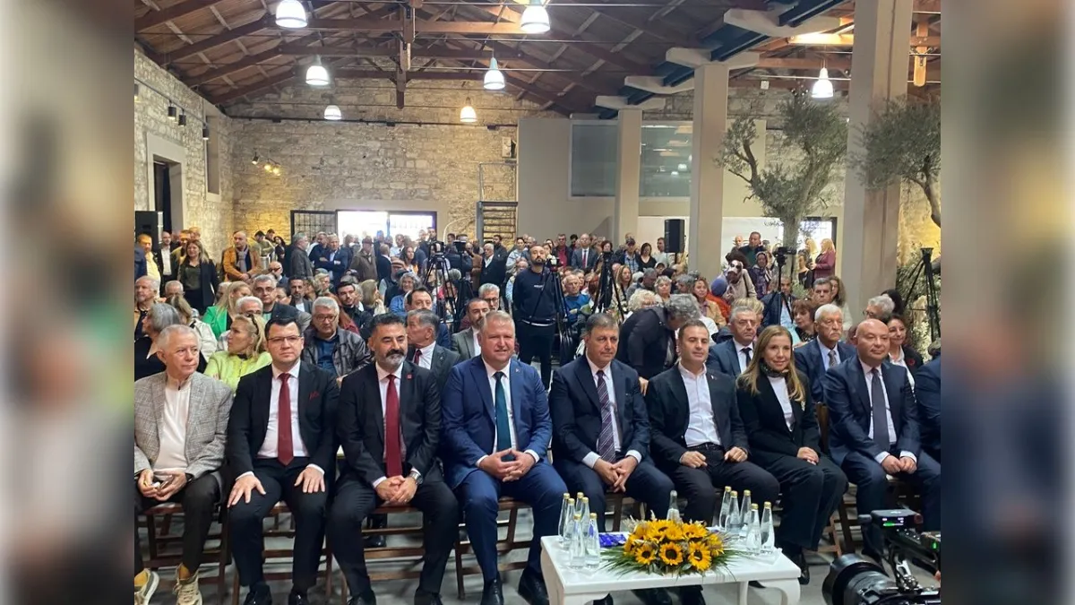 Uluslararası Urla Zeytin ve Sanat Festivali 2’nci kez kapılarını açtı  haberinin görseli