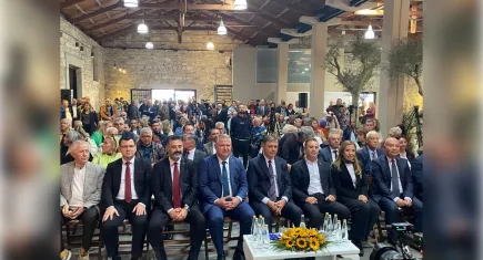 Uluslararası Urla Zeytin ve Sanat Festivali 2’nci kez kapılarını açtı 