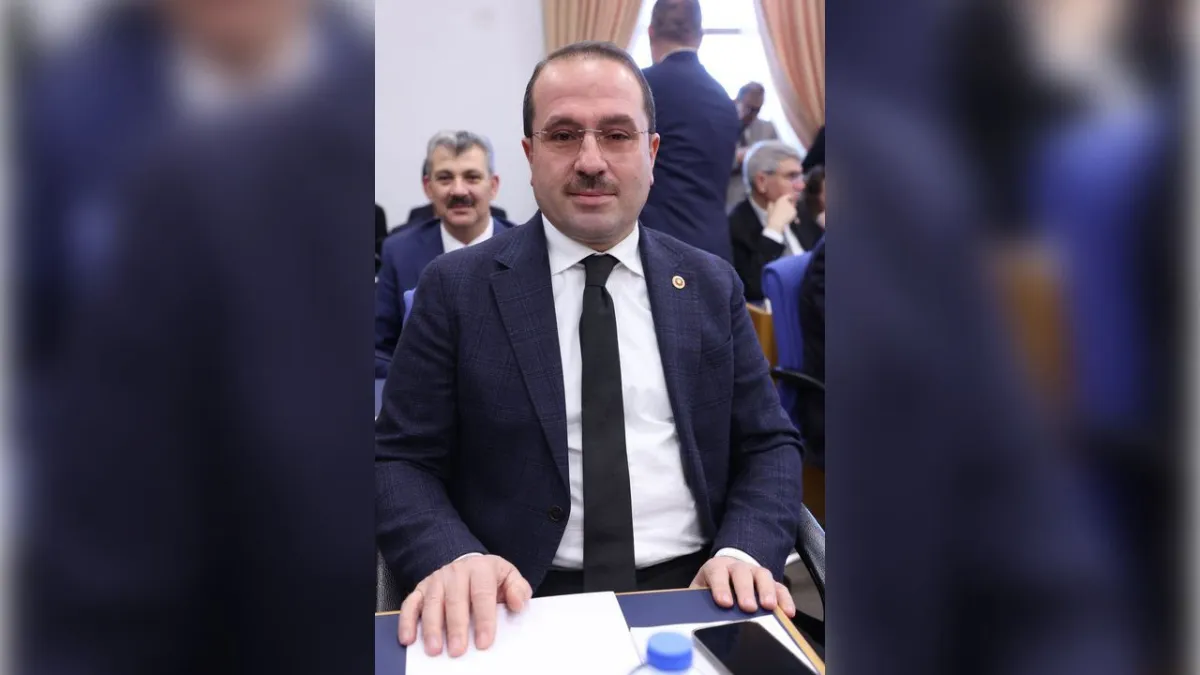 AK Partili Kırkpınar’dan sağlıkta devrim vurgusu haberinin görseli