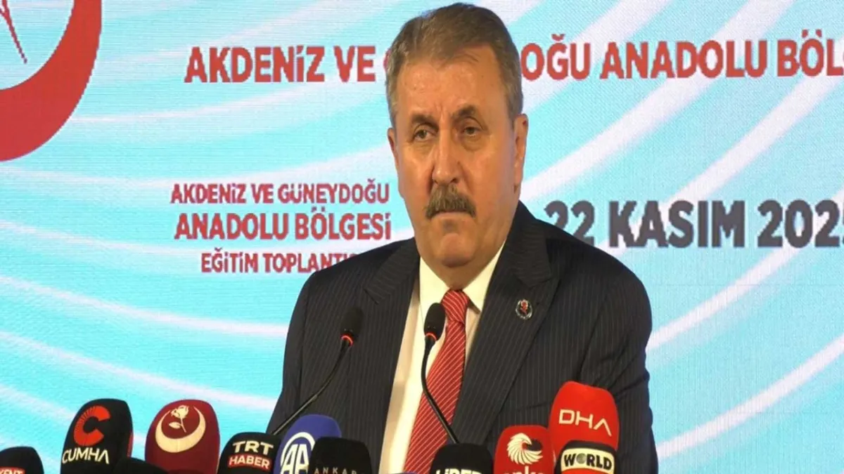 Destici: Muhatap alınması gerekenler, bin yıldır bu devletin yanında olan ailelerdir haberinin görseli