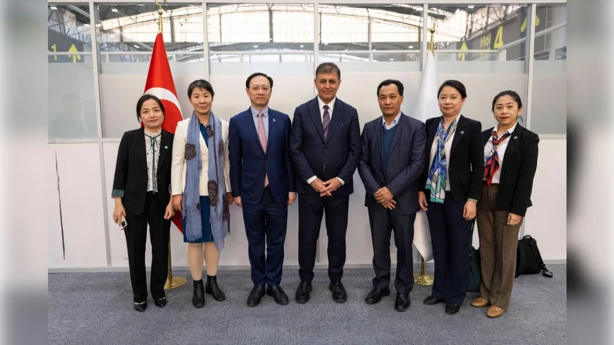 İzmir’in yaşam boyu öğrenme modeli Çin’den ilgi gördü haberinin görseli