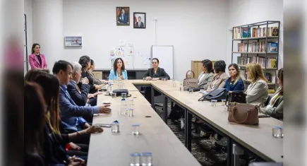 İzmirli başkan eşleri Bayraklı’daki buluşmada bir araya geldi