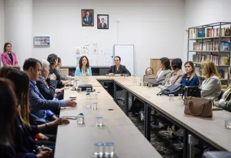 İzmirli başkan eşleri Bayraklı’daki buluşmada bir araya geldi