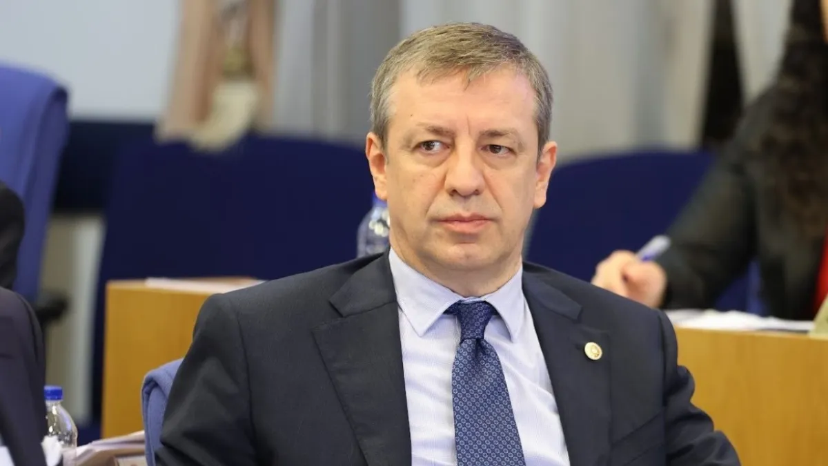 Rahmi Aşkın Türeli kimdir? Rahmi Aşkın Türeli evli mi? Rahmi Aşkın Türeli nereden mezun? haberinin görseli