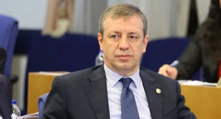 Rahmi Aşkın Türeli kimdir? Rahmi Aşkın Türeli evli mi? Rahmi Aşkın Türeli nereden mezun?