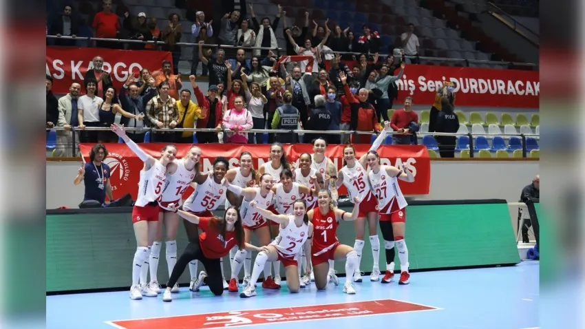 Aras Kargo, Eczacıbaşı deplasmanında