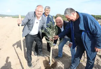 Atatürk’ün vasiyeti Urla’da hayat buldu