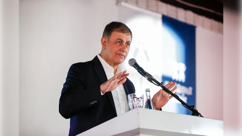 Cemil Tugay TCDD'ye yüklendi: Ray kirası kaldırılsın, 90 dakika gelsin