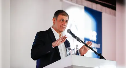 Cemil Tugay TCDD'ye yüklendi: Ray kirası kaldırılsın, 90 dakika gelsin