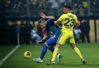 Fenerbahçe, Rize’de 5 gollü galibiyetle döndü