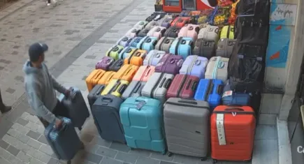 İstanbul'da valiz çalan hırsız yakalandı!