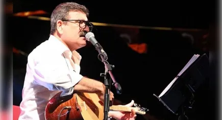 İzmir’de unutulmaz bir halk müziği gecesi: Nurettin Rençber şarkılarını seslendirecek