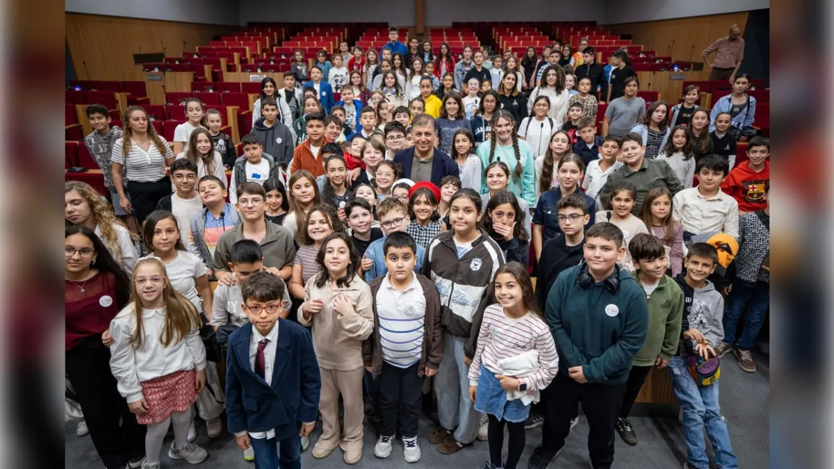 İzmir’in çocukları şehirleri için buluştu  haberinin görseli