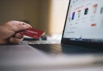 KVKK’dan Kasım İndirimi Uyarısı: Sahte Sitelerde Tehlike Büyüyor