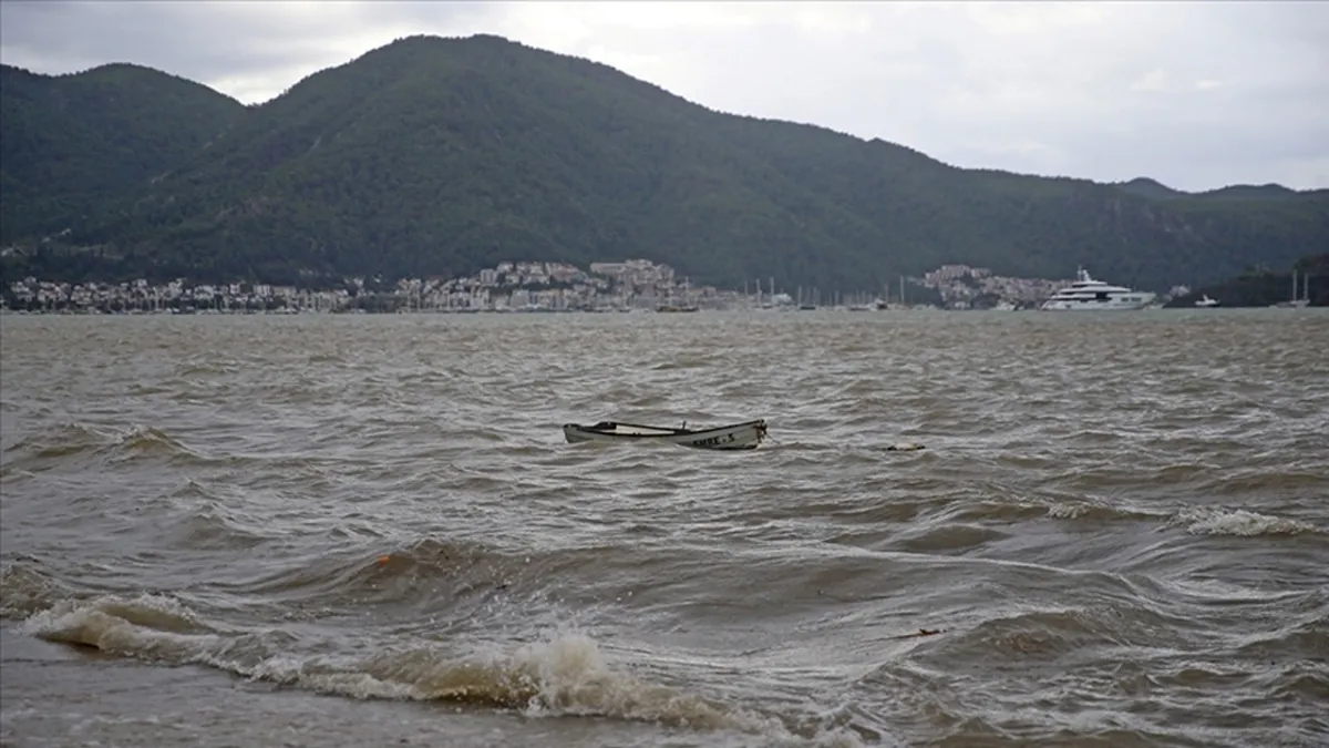 Muğla ve Antalya’ya sağanak uyarısı: Sel, su baskını, yıldırım düşmesine karşı dikkat haberinin görseli