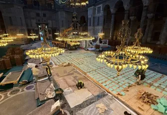 Ayasofya restorasyonunda dev vinç hamlesi: Bakanlık, zemin güvenliğini açıkladı!