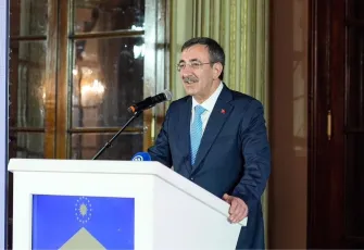 Cevdet Yılmaz’dan Dolmabahçe’de dikkat çeken mesaj