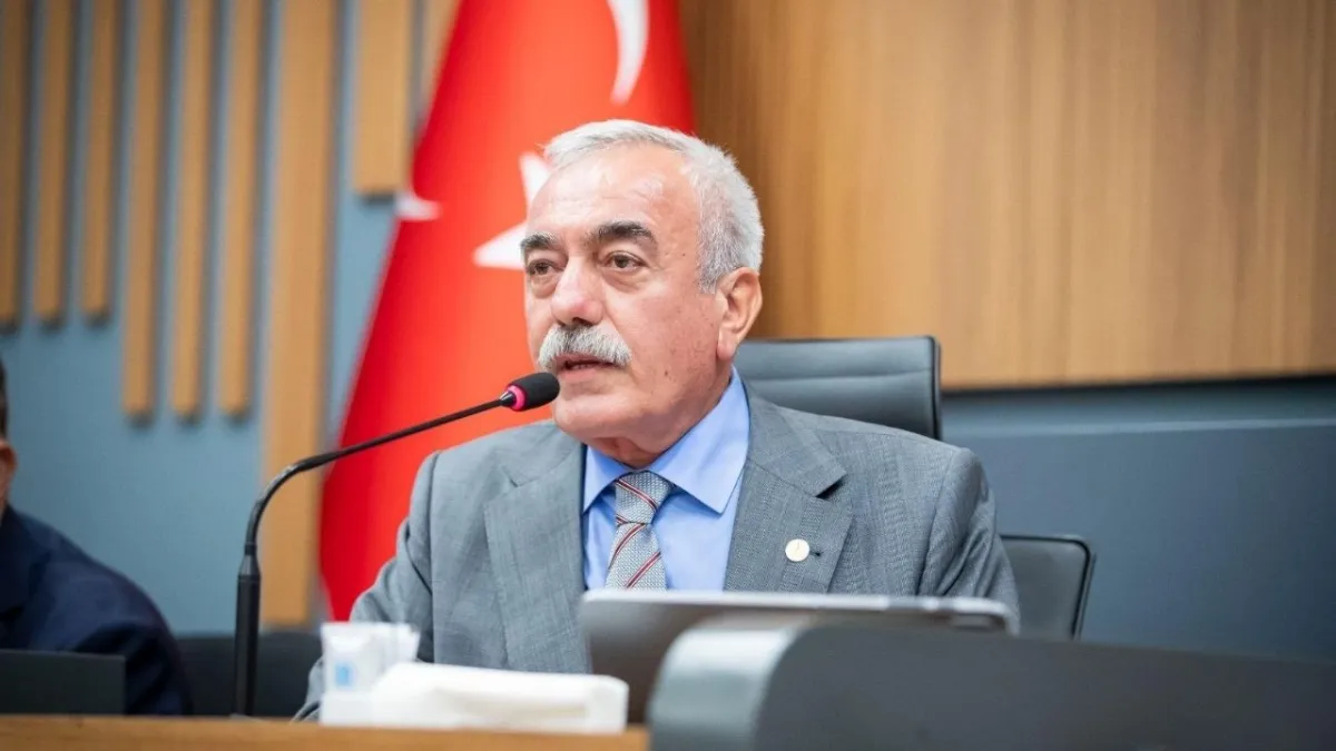 CHP’li İnanç’tan eleştirilere yanıt: Hizmet istiyorsanız destek vereceksiniz haberinin görseli