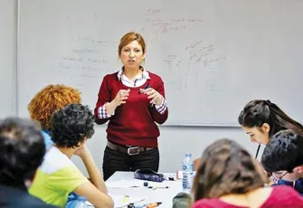 Eğitim-İş’ten yeni rapor: Öğretmenin alım gücü tükendi, geçim sıkıntısı büyüyor