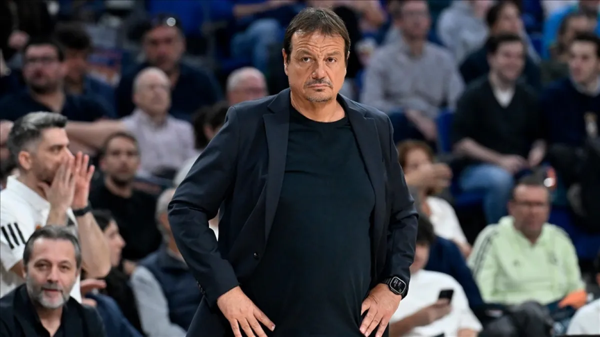 Ergin Ataman’dan FIBA’ya sert çıkış: “EuroBasket finalistiyiz ama kumar oynuyoruz!” haberinin görseli