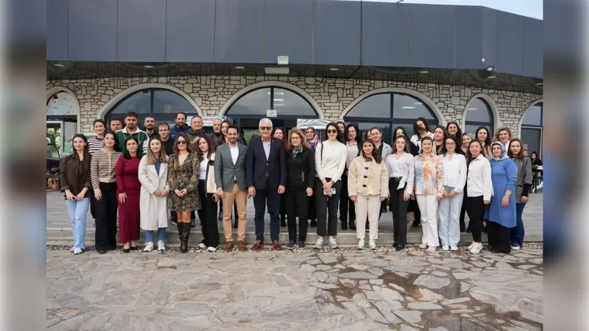 Kemalpaşa'da Öğretmenler Günü’ne özel kahvaltılı buluşma