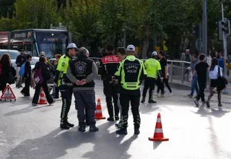 Konak’ta gece yarısı baskını: 30 noktada dev operasyon başlatıldı!