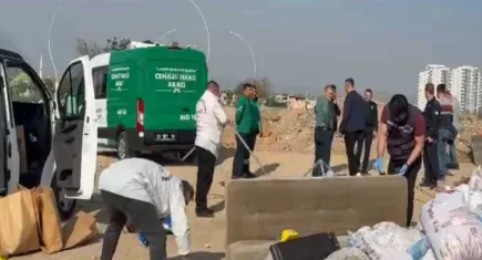 Mersin'de korkunç cinayet: Çekyat içerisinde ceset bulundu!