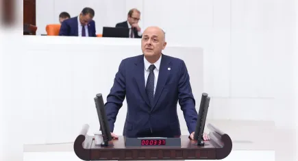 Özlale’den gıda zehirlenmelerine ilişkin açıklama: Bu ülkede gıda güvenliği yok!