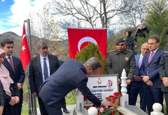 Şehit öğretmen Necmettin Yılmaz 9 yıl sonra yeniden yürekleri dağladı: Anmada duygulandıran sözler