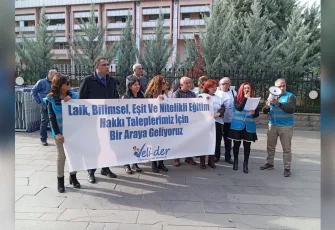 Veli-Der’den MEB önünde eylem: Toplumu eğitim hakkına sahip çıkmaya çağırıyoruz