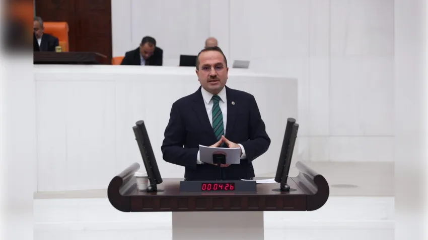 Yaşar Kırkpınar'dan Cemil Tugay'a körfez çıkışı: Sorunun öncelikli muhatabı İzmir Büyükşehir Belediyesi