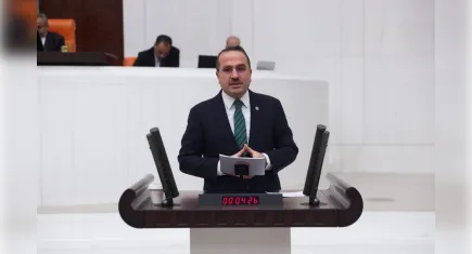 Yaşar Kırkpınar'dan Cemil Tugay'a körfez çıkışı: Sorunun öncelikli muhatabı İzmir Büyükşehir Belediyesi