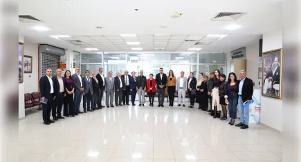 Başkan Yıldız Çiğli’de muhtarlarla bir araya geldi