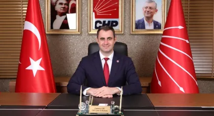 CHP İzmir İl Başkanı Çağatay Güç’ten çarpıcı 25 Kasım mesajı