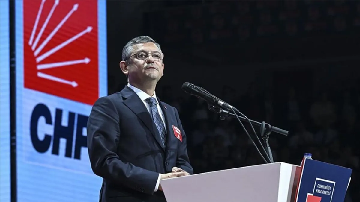 CHP lideri Özgür Özel kimdir? Özgür Özel’in siyasi hayatı ve CHP’deki yükselişi haberinin görseli