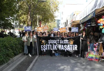 Çiğli’de kadınlar şiddete dur dedi