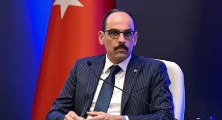 Kalın Kahire’de kritik görüşmede: Gazze ateşkesi ikinci aşamaya mı geçiyor?