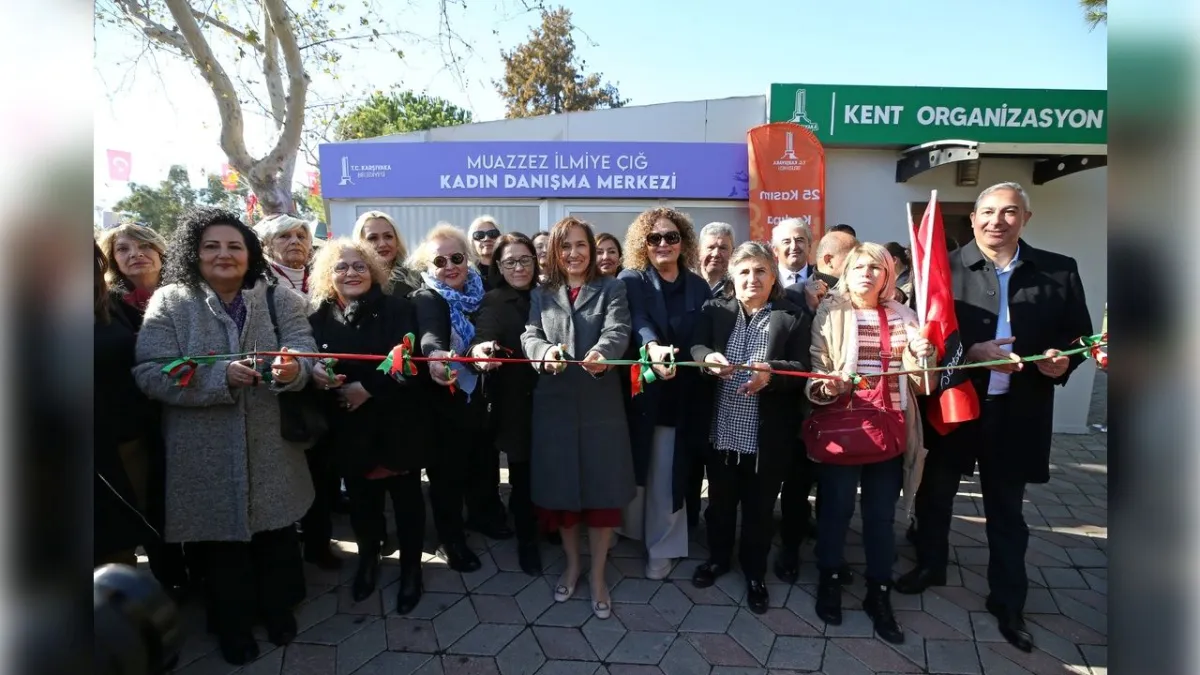 Karşıyaka’da kadın dayanışması büyüyor haberinin görseli